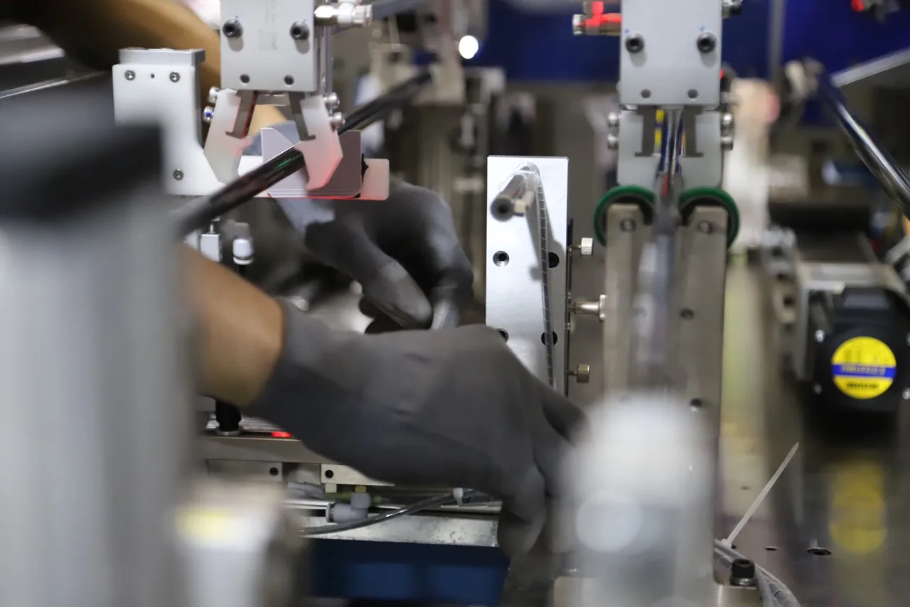 GIỚI THIỆU VỀ IDEA GROUP