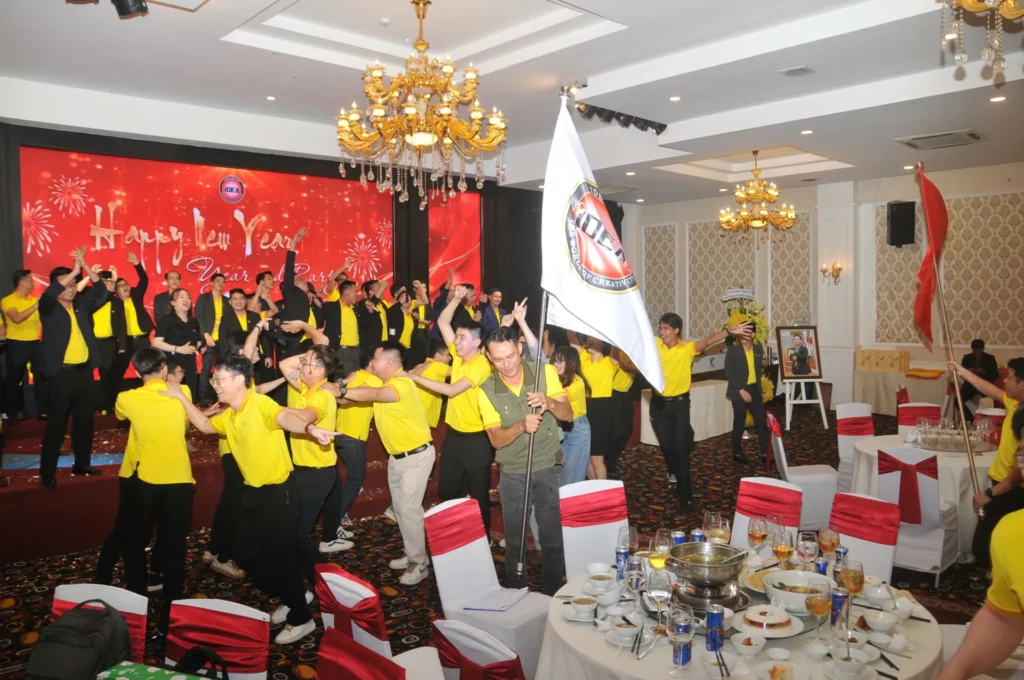 RECAP | Tự hào Kỷ niệm 15 năm thành lập – Hành trình rực rỡ và dấu ấn đáng nhớ của IDEA Group tại Tiệc Tất Niên 2024 21 DSC 3291 1