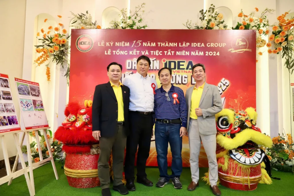 RECAP | Tự hào Kỷ niệm 15 năm thành lập – Hành trình rực rỡ và dấu ấn đáng nhớ của IDEA Group tại Tiệc Tất Niên 2024 1 eep