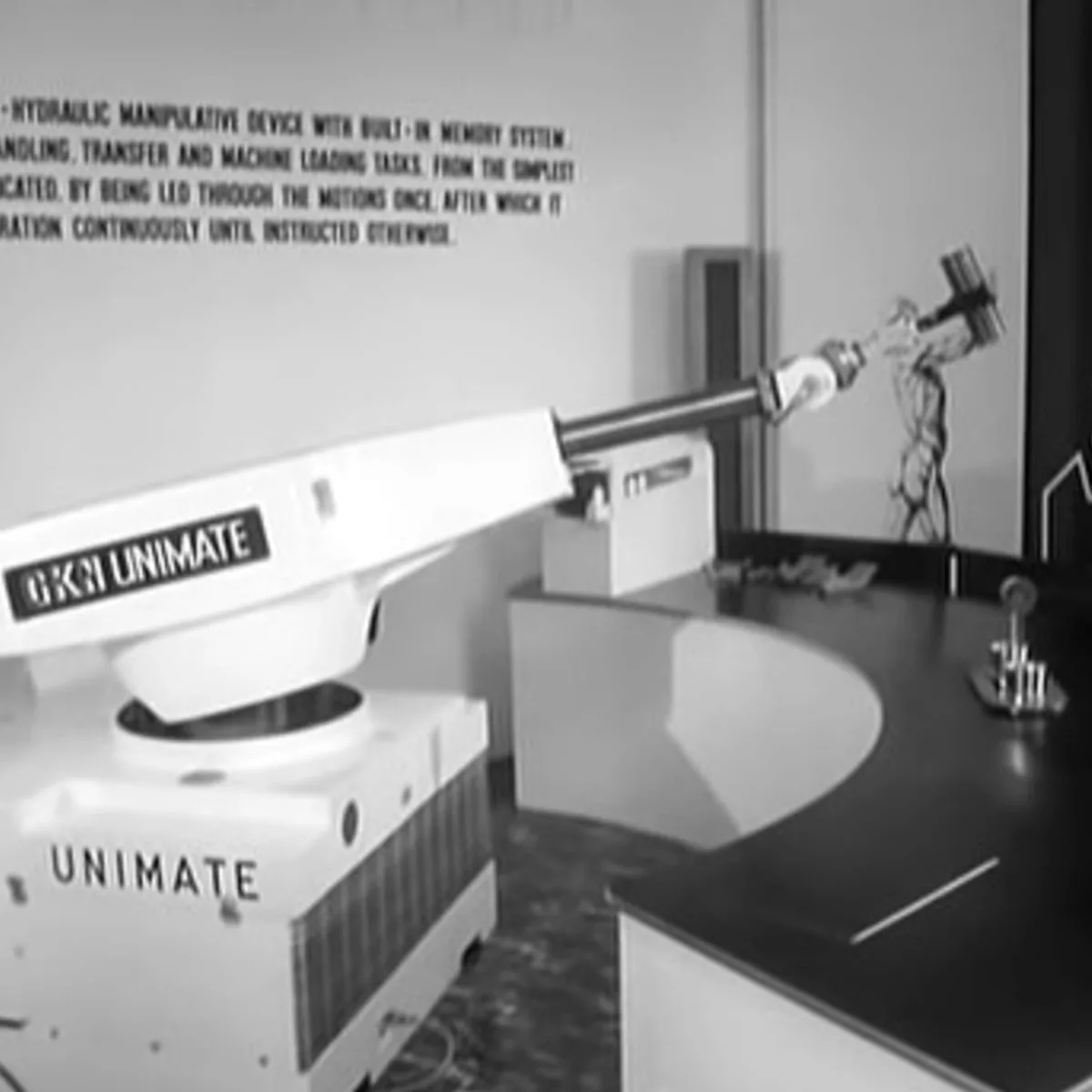 Ai đã phát minh ra robot Công Nghiệp – Lịch Sử, Cột Mốc Quan Trọng Và Tương Lai Tự Động Hóa