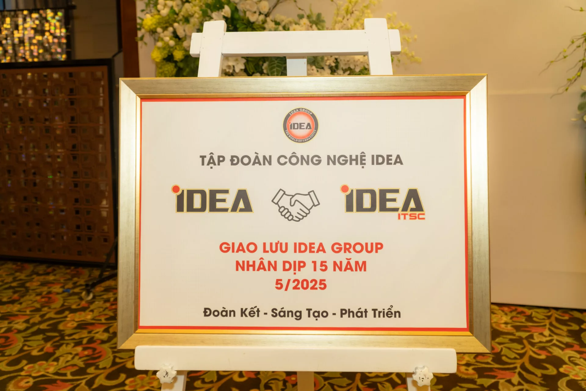 VTV05 IDEA GALA DU501236