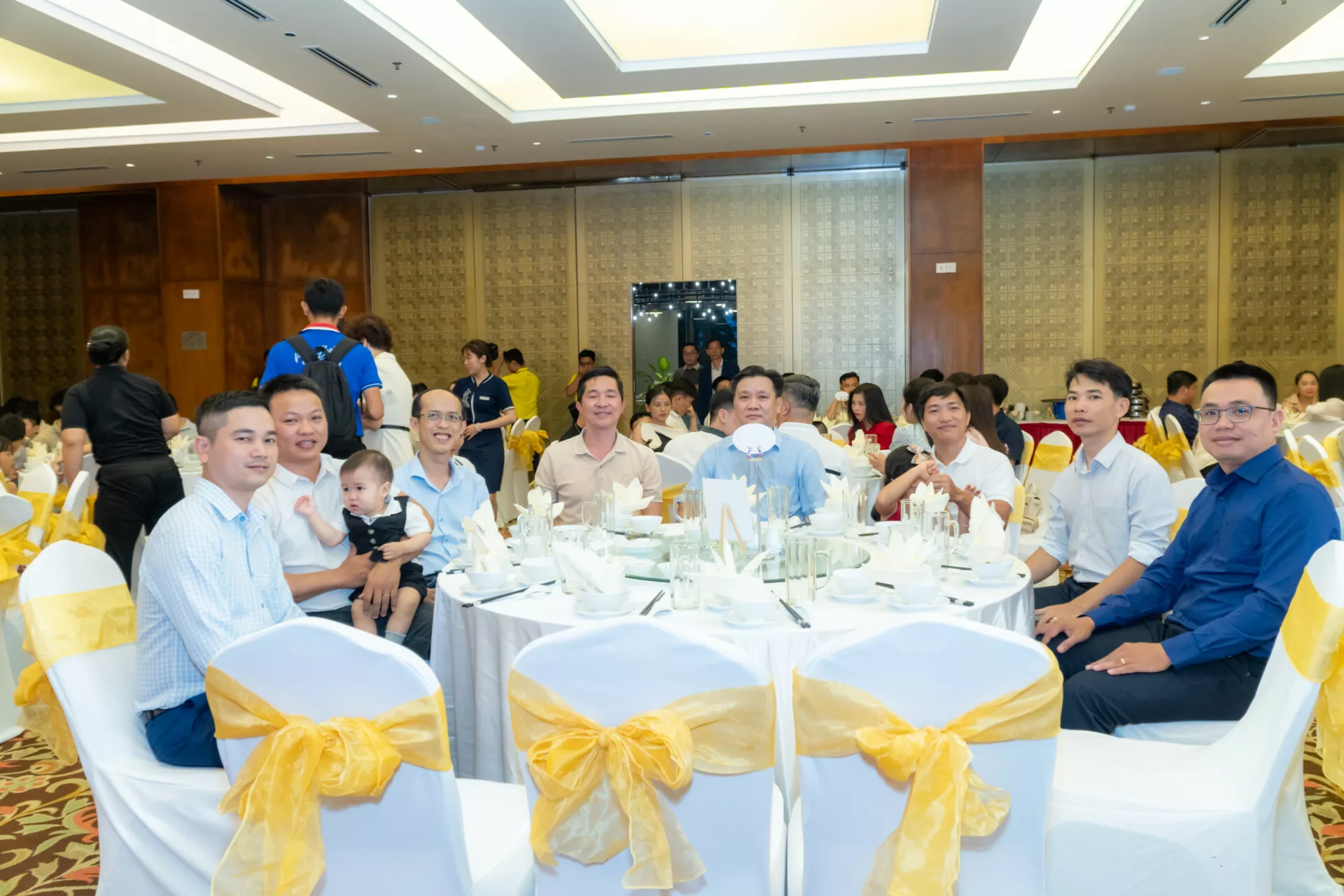 VTV05 IDEA GALA DU501257