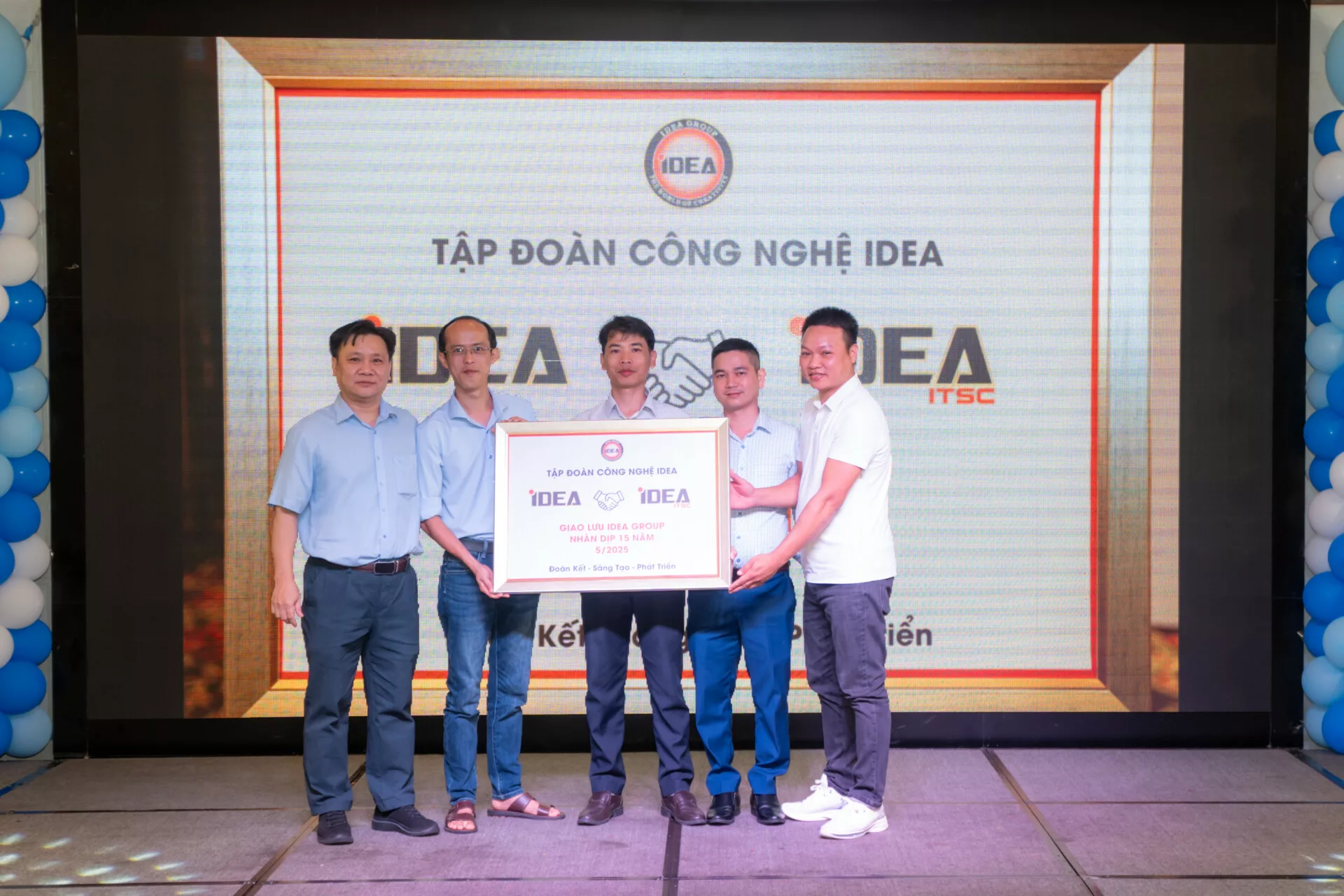 VTV05 IDEA GALA DU501307