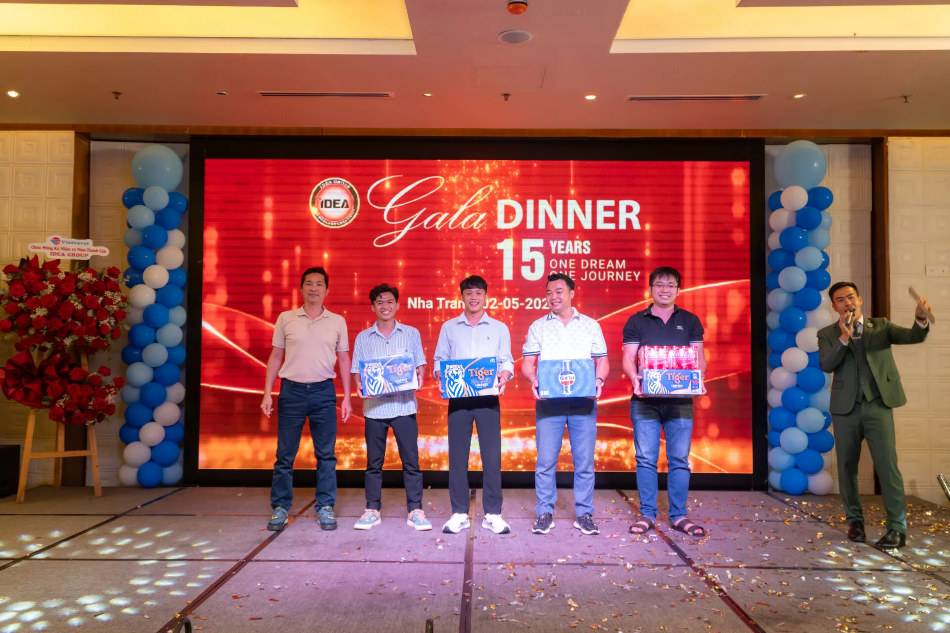 VTV05 IDEA GALA DU501483