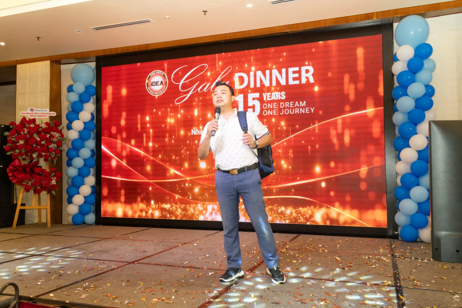 VTV05 IDEA GALA DU501492