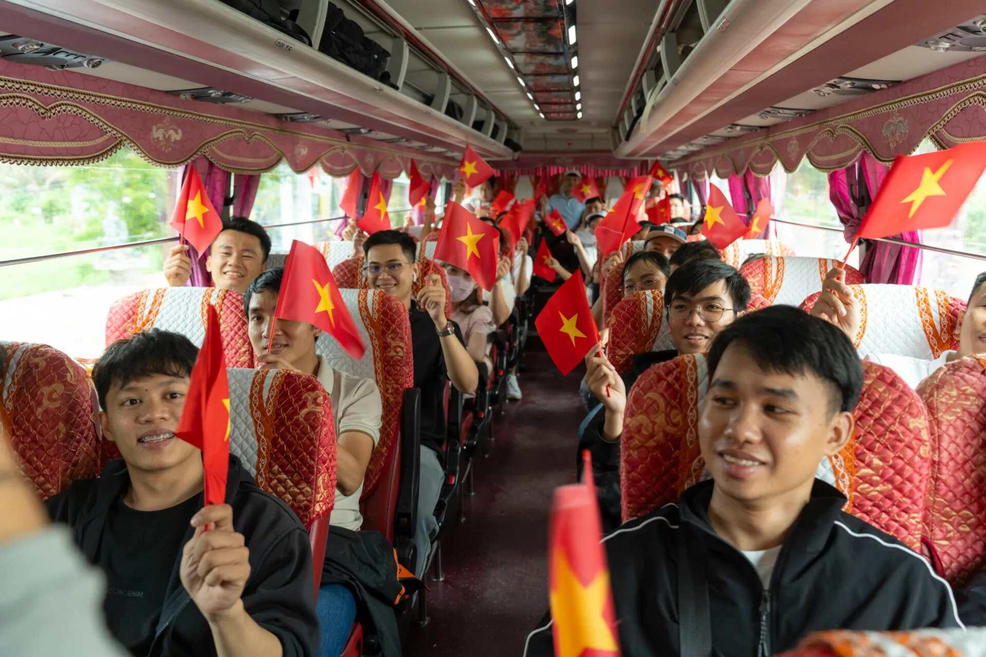 VTV05 IDEA TEAM NIS09903