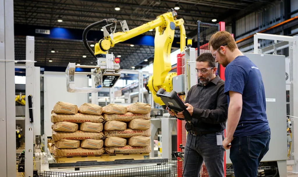 Giải Pháp Palletizing – Giải Pháp Tự Động Hóa Hiệu Quả Cho Doanh Nghiệp Sản Xuất 10 Đào tạo vận hành cho công nhân, kỹ sư