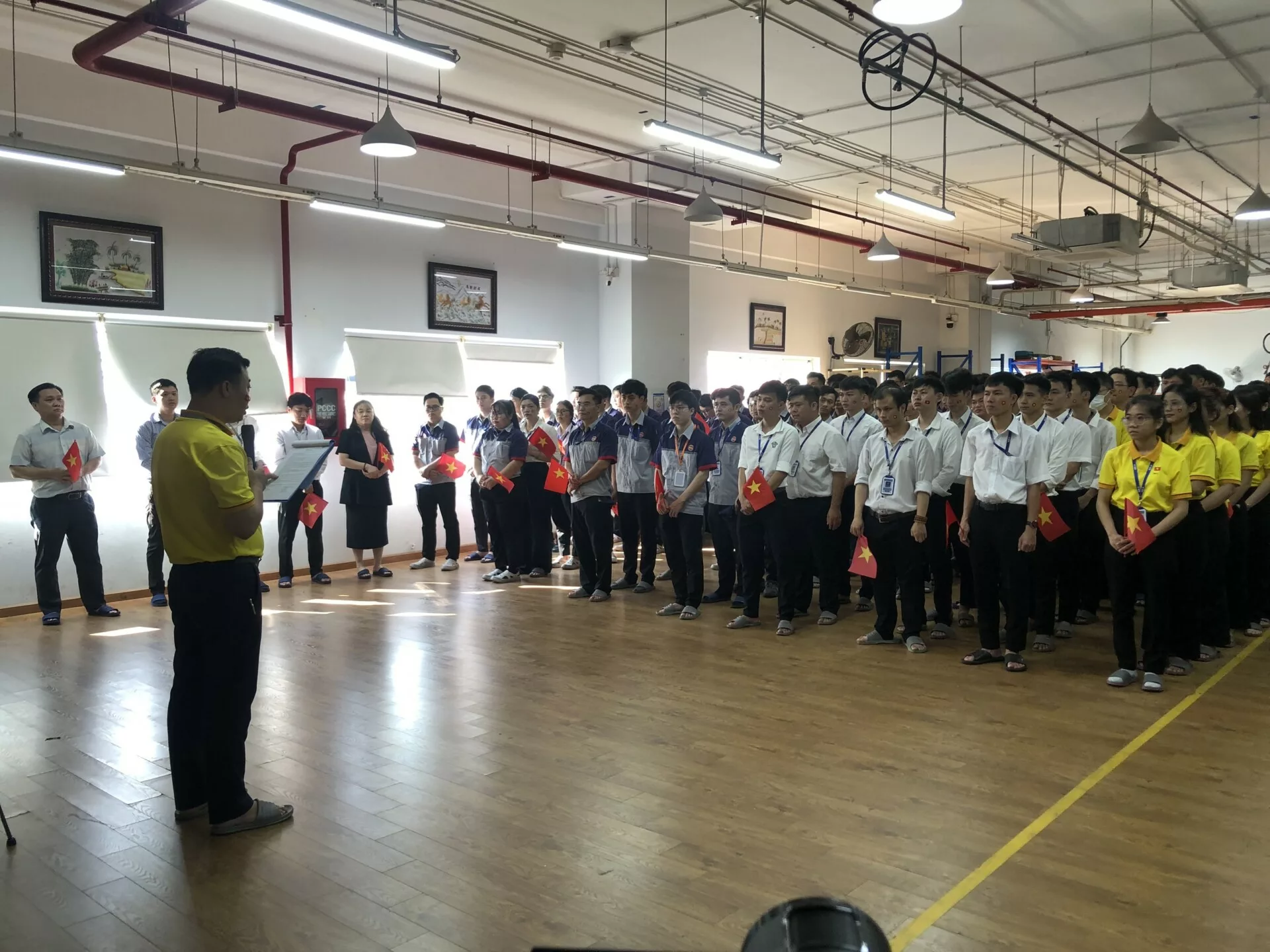 Kỷ niệm 50 năm giải phóng miền nam thống nhất đất nước tại IDEA